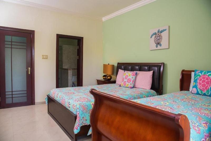 Maribella@Crystal Cove Ocho Rios Διαμέρισμα Stanmore Grove Εξωτερικό φωτογραφία